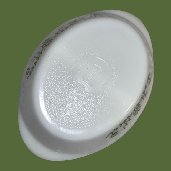 Vintage Jeannette Milk Glass Daisy Days Glasbake Divided Casserole Dish Oval - Picture 4 of 5